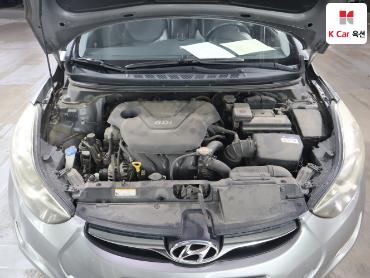 2011 - hyundai avante