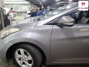 2011 - hyundai avante