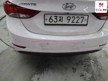2014 - hyundai avante