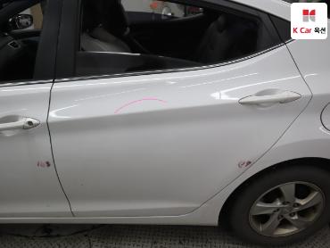 2014 - hyundai avante