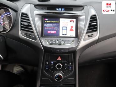 2014 - hyundai avante