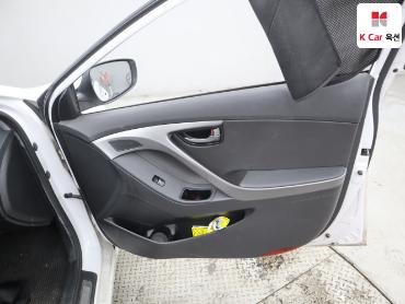 2014 - hyundai avante
