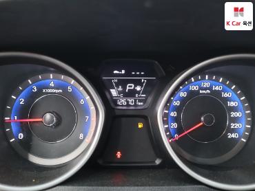 2014 - hyundai avante