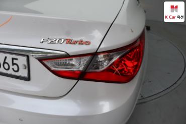 2012 - hyundai sonata