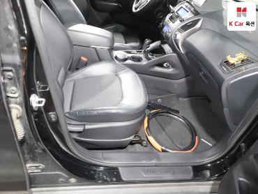 2011 - hyundai tucson
