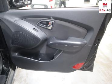 2011 - hyundai tucson