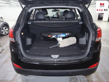 2011 - hyundai tucson