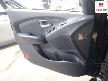 2011 - hyundai tucson