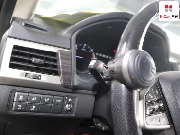 2018 - kg mobility (ssangyong) g4 rexton
