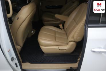 2017 - kia carnival