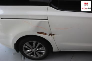 2017 - kia carnival