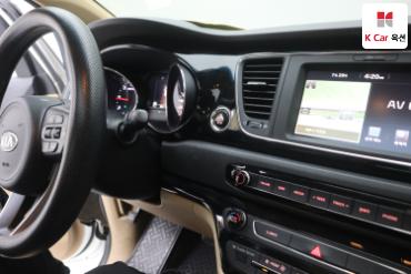 2017 - kia carnival