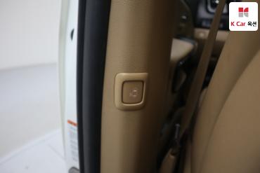 2017 - kia carnival