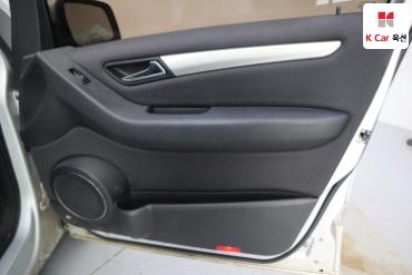 2010 - mercedes-benz b200