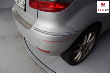 2010 - mercedes-benz b200