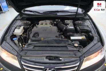 2011 - hyundai grandeur