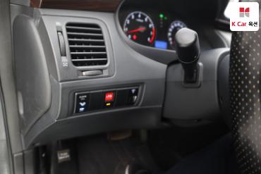 2011 - hyundai grandeur