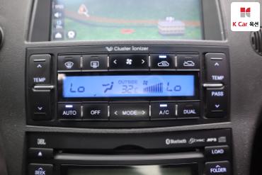 2011 - hyundai grandeur