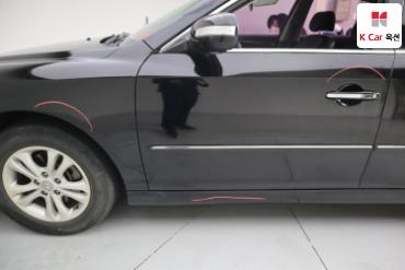 2011 - hyundai grandeur