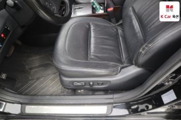 2011 - hyundai grandeur