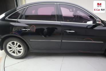 2011 - hyundai grandeur
