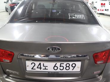 2011 - kia forte