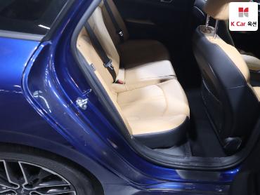 2022 - kia k5