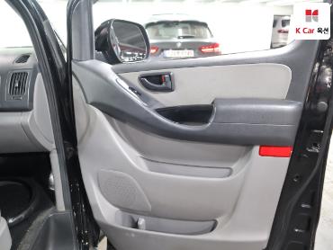 2014 - hyundai grand starex
