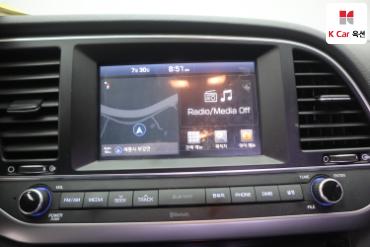 2017 - hyundai avante