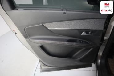 2018 - peugeot 5008