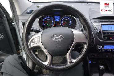 2011 - hyundai tucson