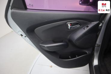 2011 - hyundai tucson