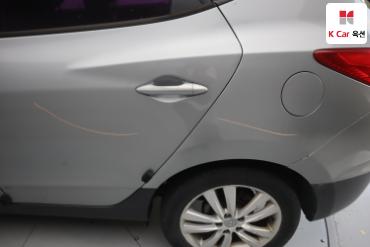 2011 - hyundai tucson