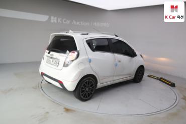 2012 - chevrolet spark