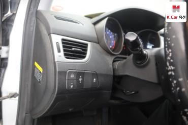 2013 - hyundai avante