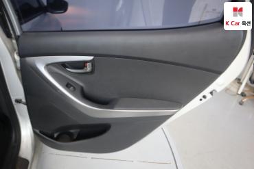2013 - hyundai avante
