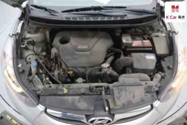 2013 - hyundai avante