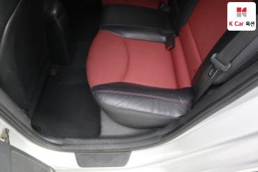 2012 - hyundai avante