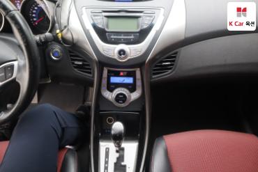 2012 - hyundai avante