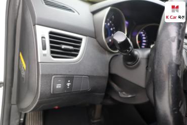2012 - hyundai avante