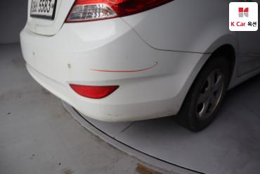 2015 - hyundai accent