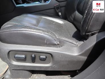 2013 - ford explorer
