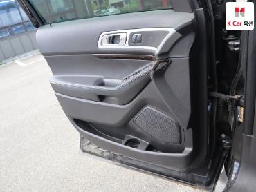 2013 - ford explorer