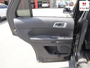 2013 - ford explorer