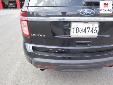 2013 - ford explorer