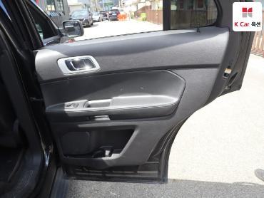 2013 - ford explorer