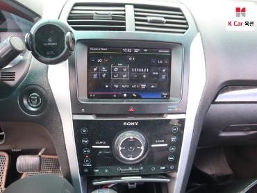 2013 - ford explorer