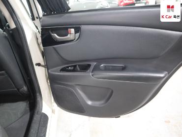 2009 - kia roche