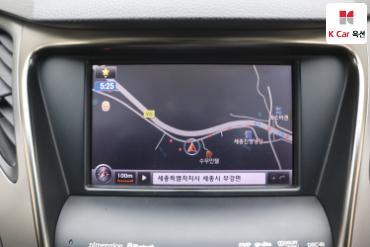 2011 - hyundai grandeur