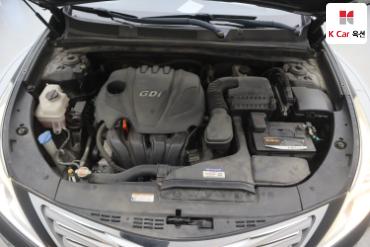 2011 - hyundai grandeur